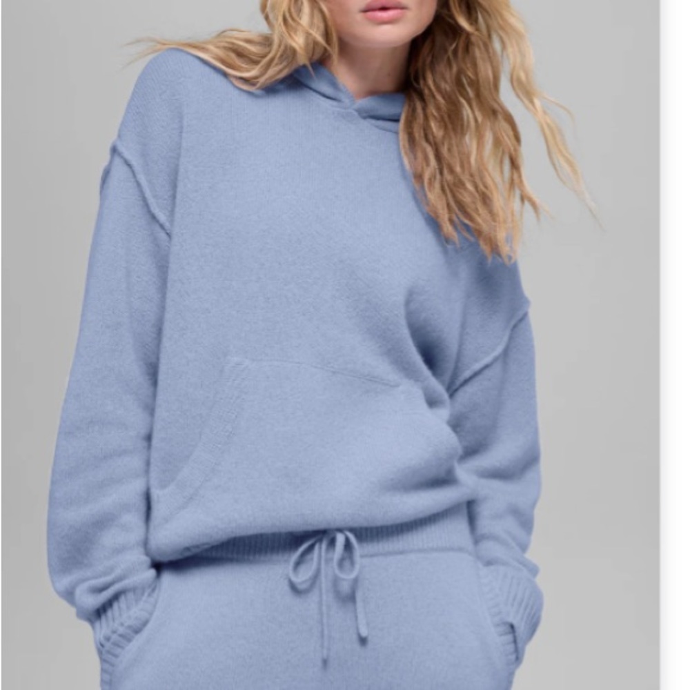 ALO Yoga wool new class cashmere hoodie color celestial blue granite heather
